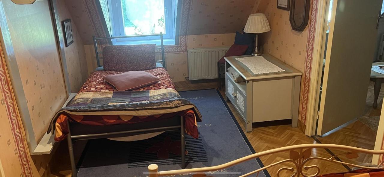Double & Family Rooms In Tranquility In Blue Saint-Mars-sur-la-Futaie Экстерьер фото